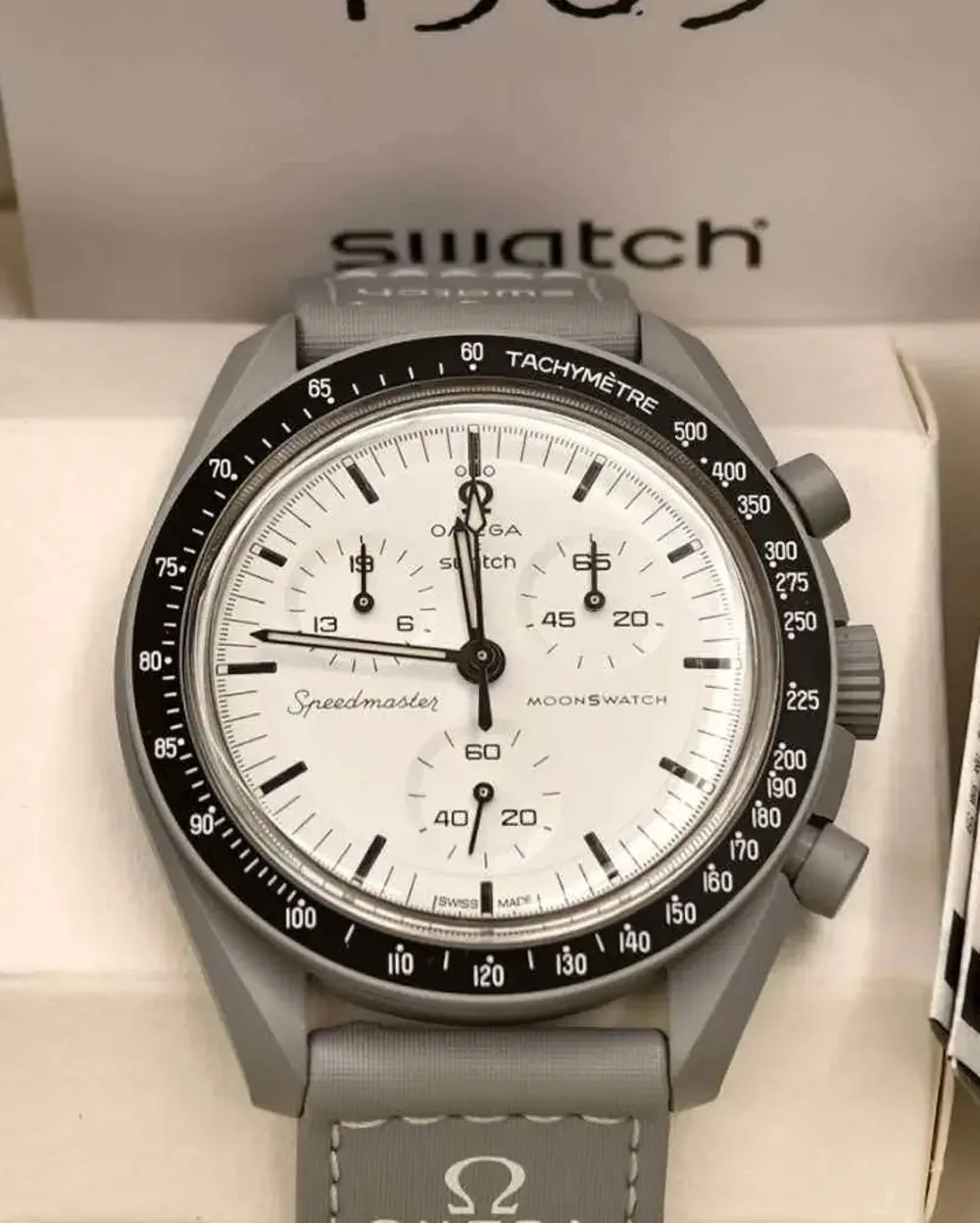 Swatch x Omega Bioceramic MoonSwatch 1965 Grey White SO33M106